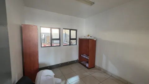 Hoffman Park, 15 Harriet Ave, Driehoek has a 490m² Industrial Space Available To Let on the Ground Floor in Building 2 (2)